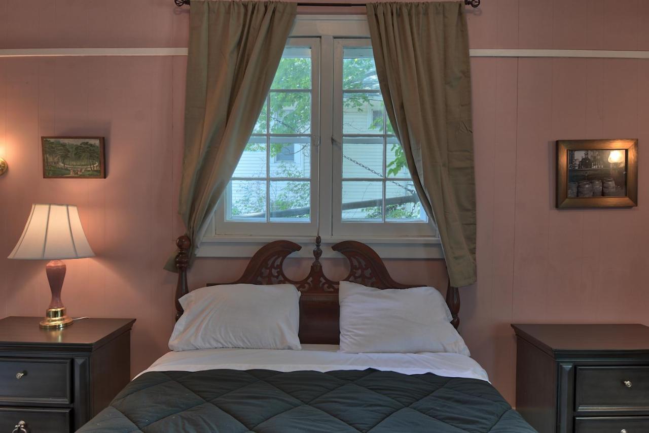 Charlevoix House Bed and Breakfast Eksteriør billede