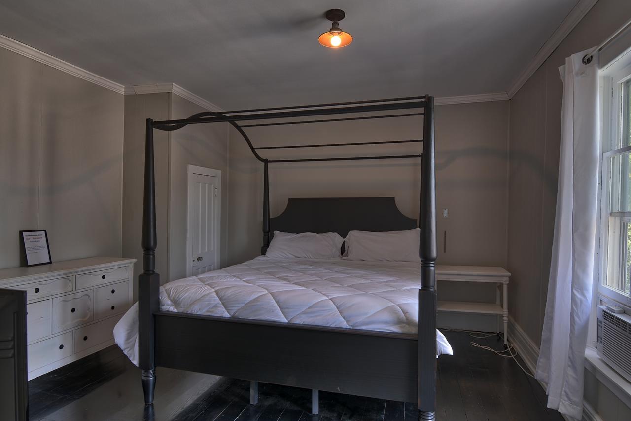 Charlevoix House Bed and Breakfast Eksteriør billede