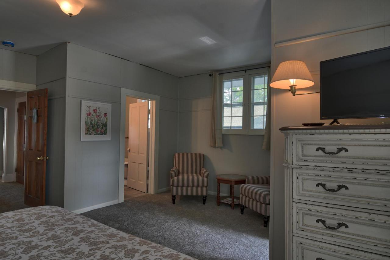 Charlevoix House Bed and Breakfast Eksteriør billede